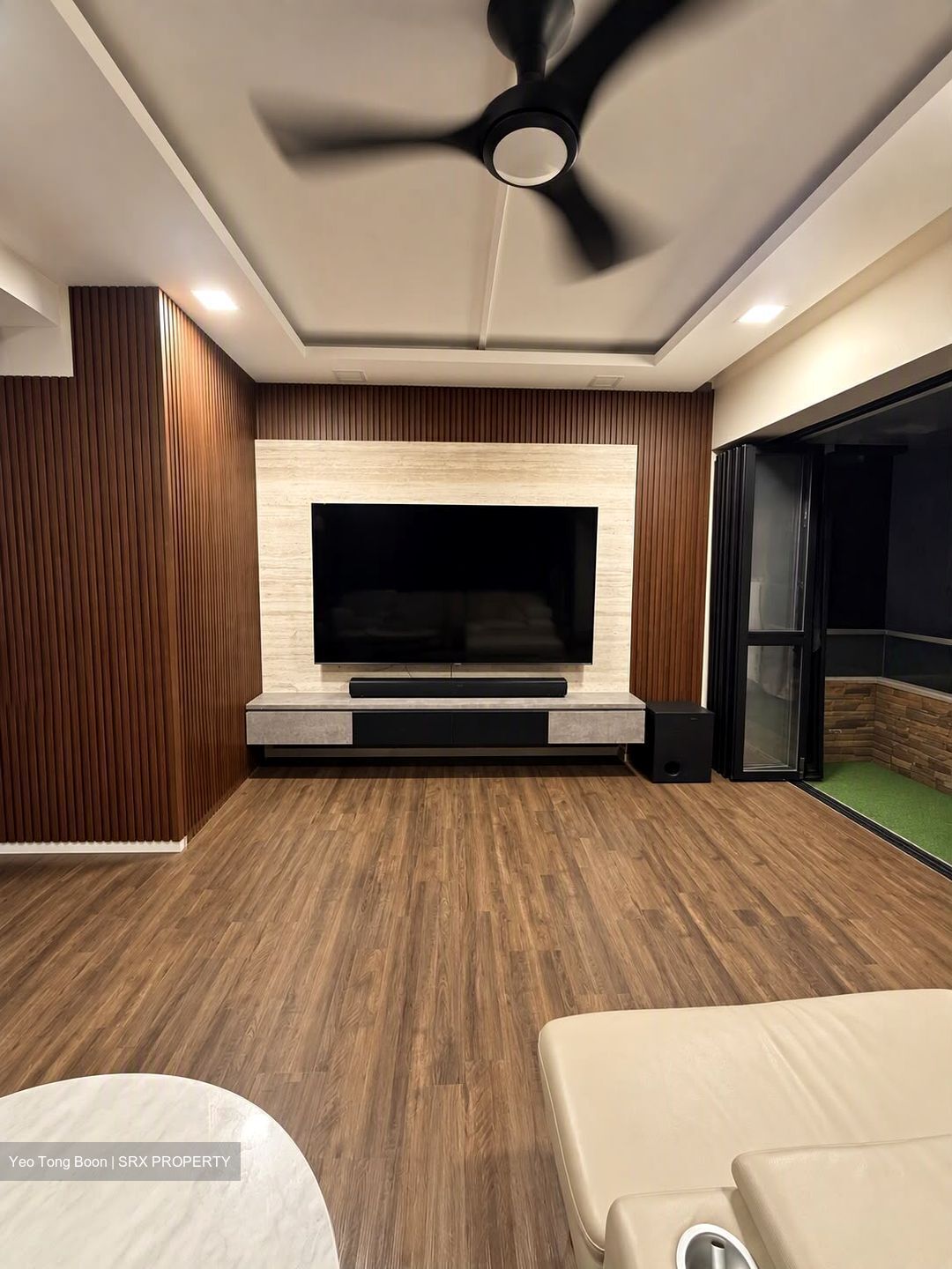 Blk 558 Jurong West Street 42 (Jurong West), HDB Executive #634587841